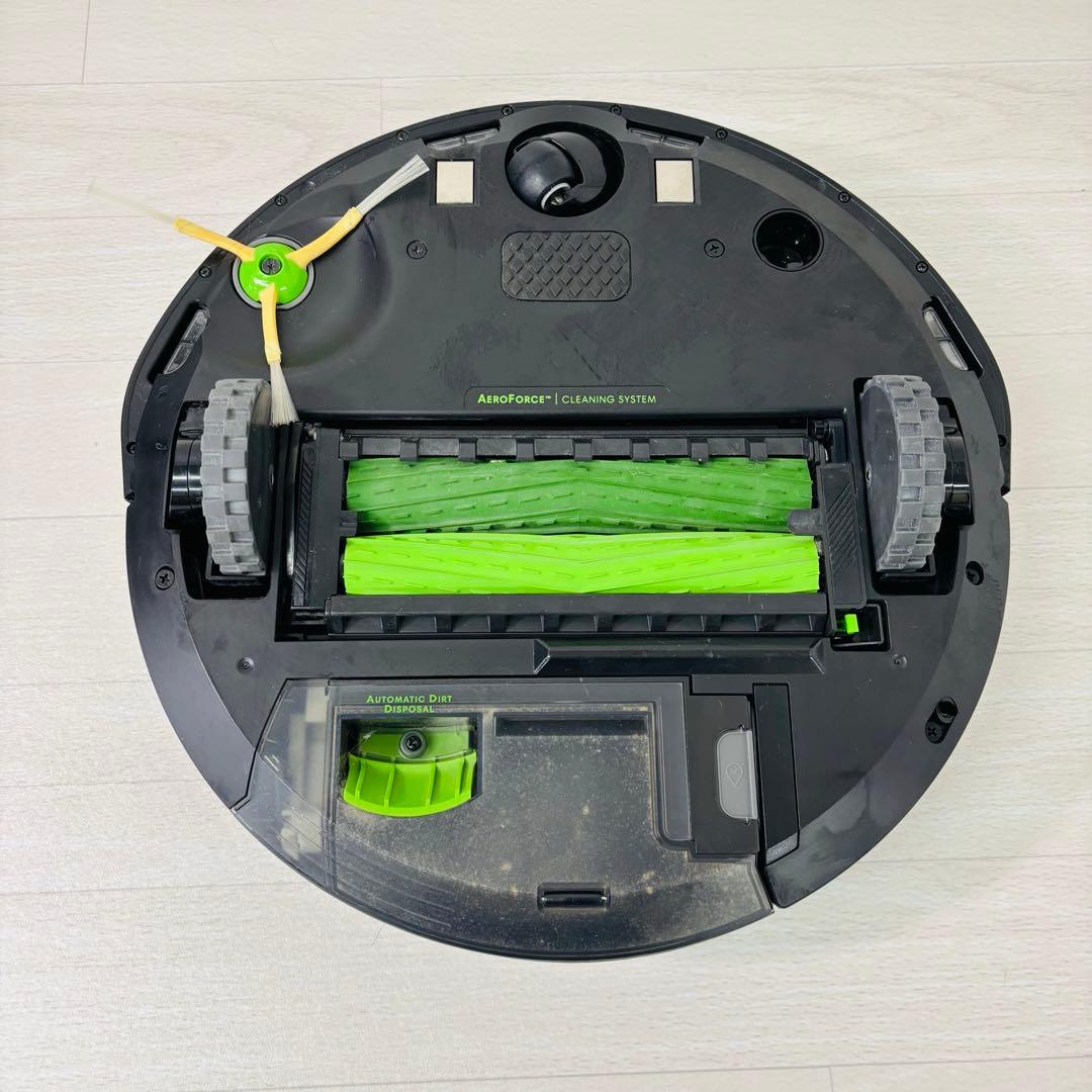 ルンバアイロボット　ルンバi3+ クリーンベースセット