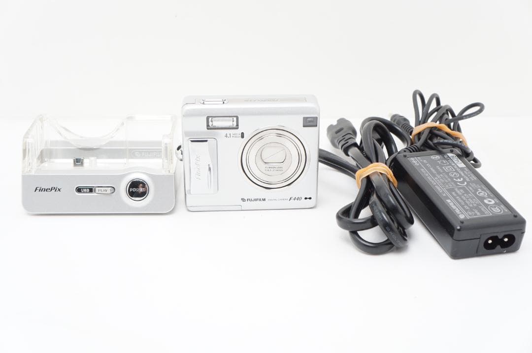 ＜美品＞FUJIFILM 富士フイルム FINEPIX F440