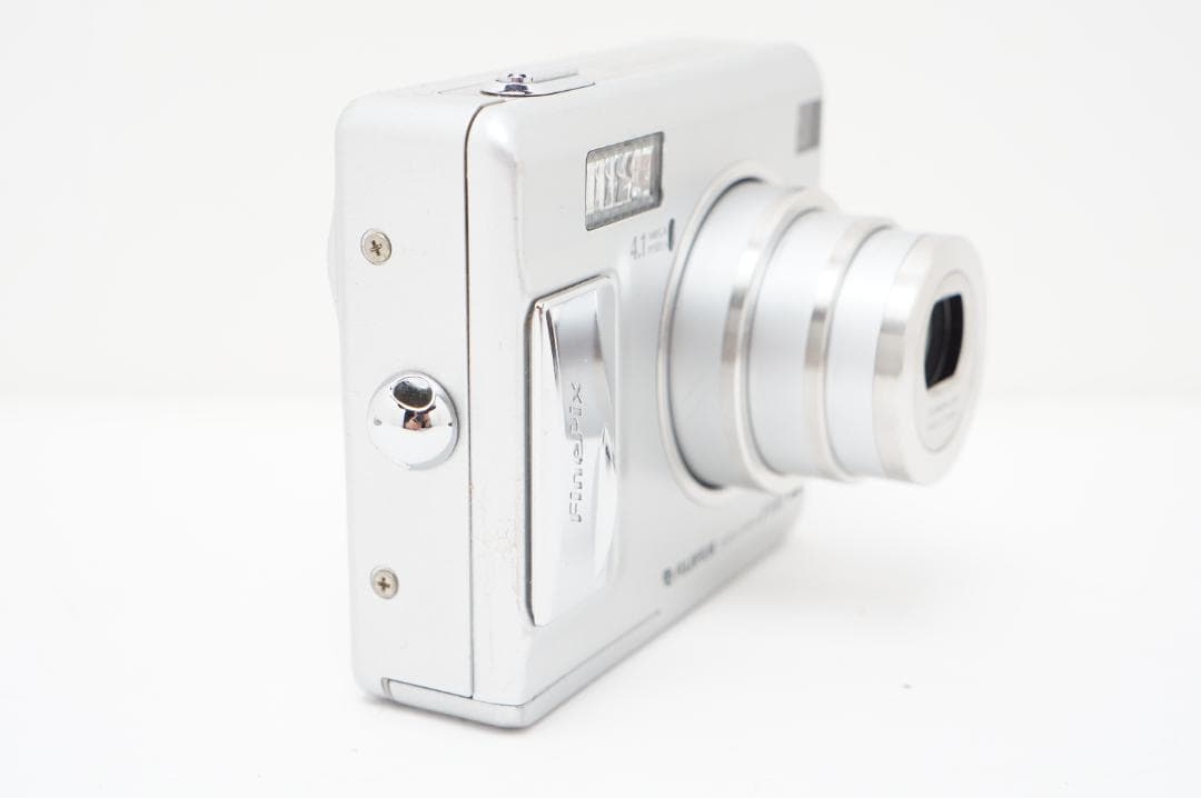 ＜美品＞FUJIFILM 富士フイルム FINEPIX F440