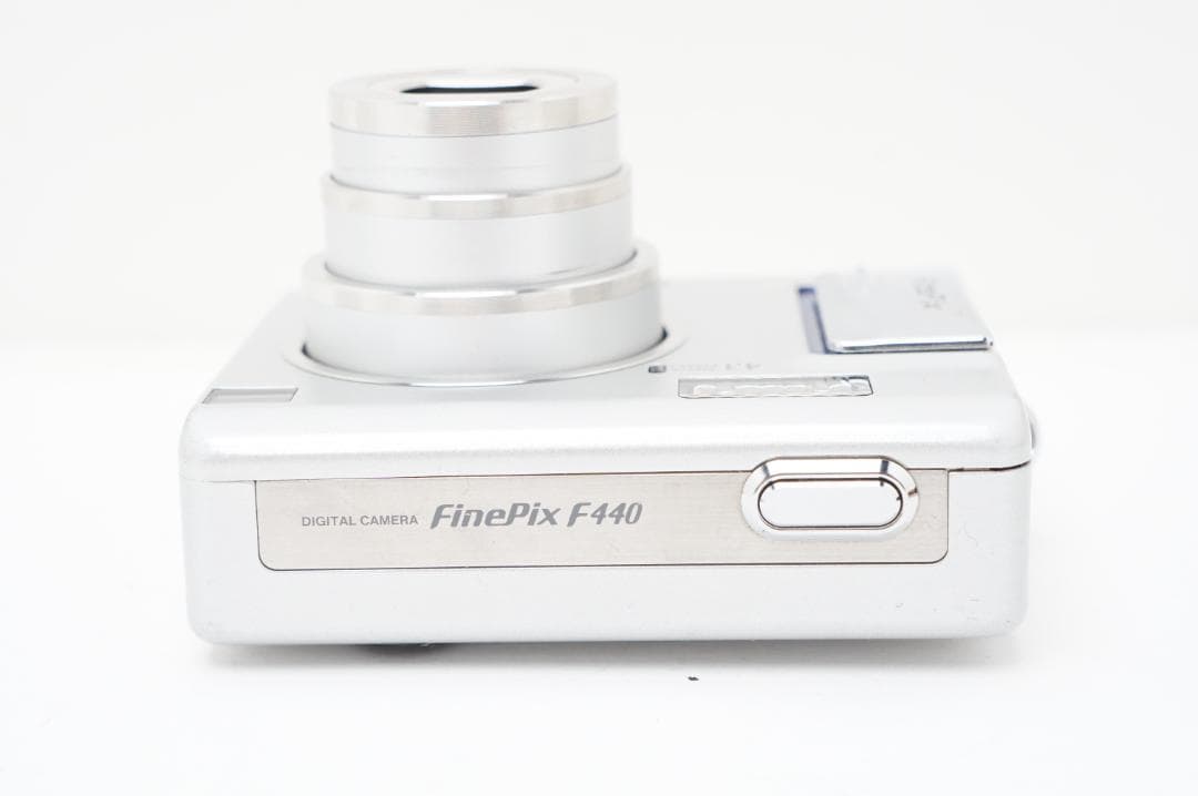 ＜美品＞FUJIFILM 富士フイルム FINEPIX F440