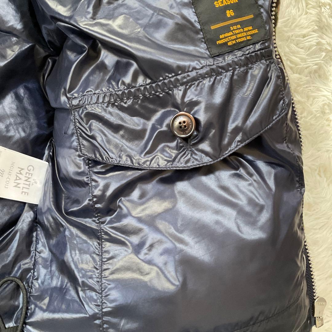 しゅ様ご予約品美品 ⭐︎MR GENTLEMAN カモフラダウンジャケット 紺 M