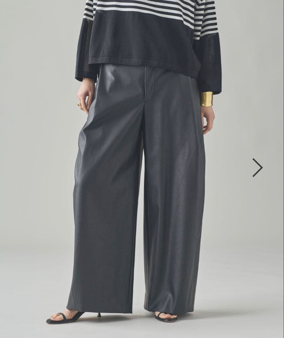 【curensology】ヴィンテージフェイクレザーパンツ　ブラック