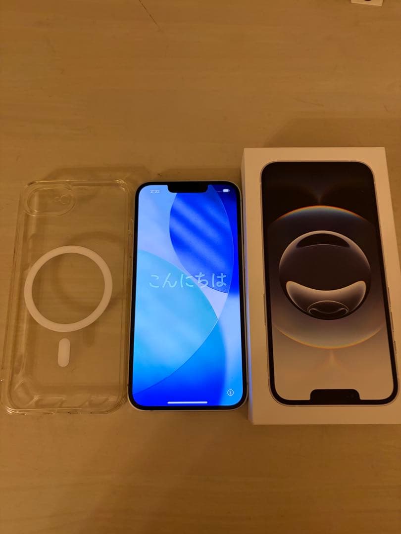 iPhone16e 256GB 白　simフリー