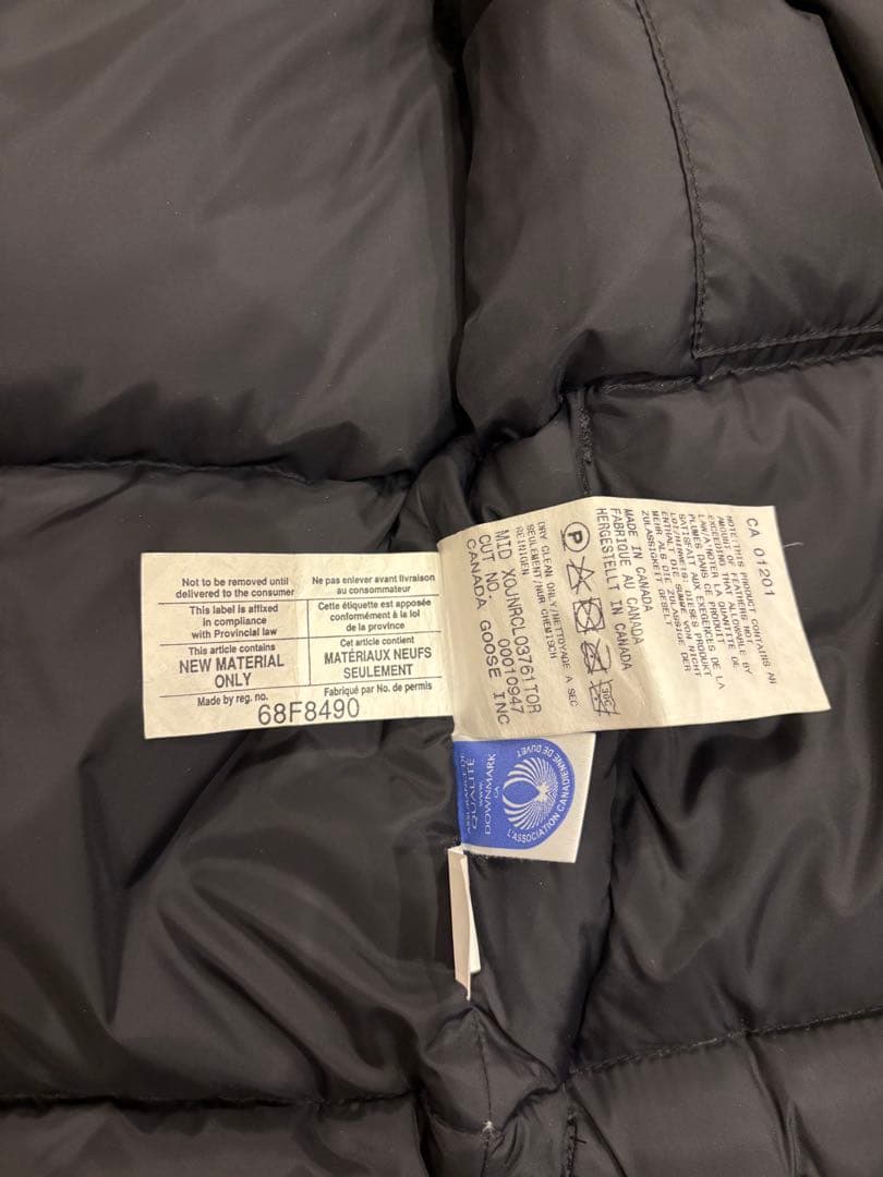   ブラック ダウンベスト