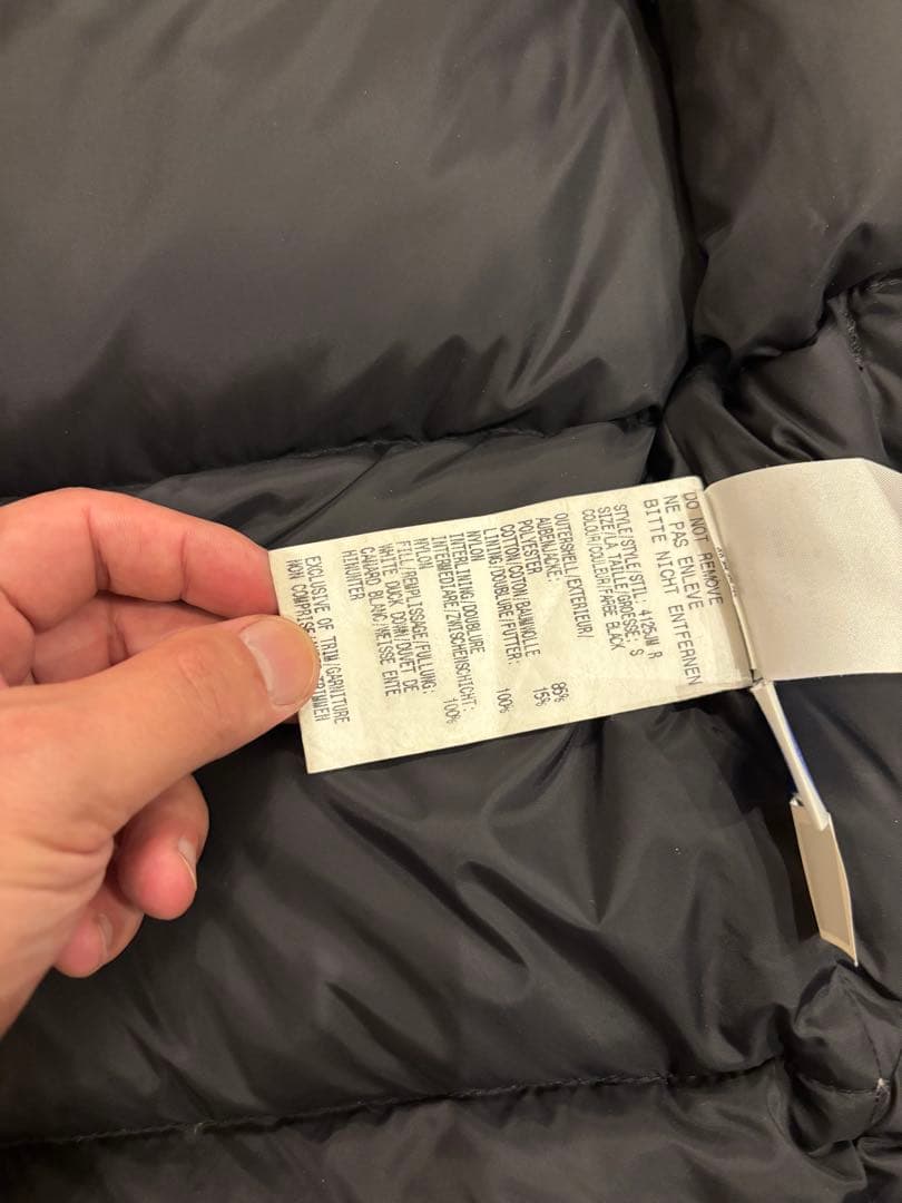   ブラック ダウンベスト