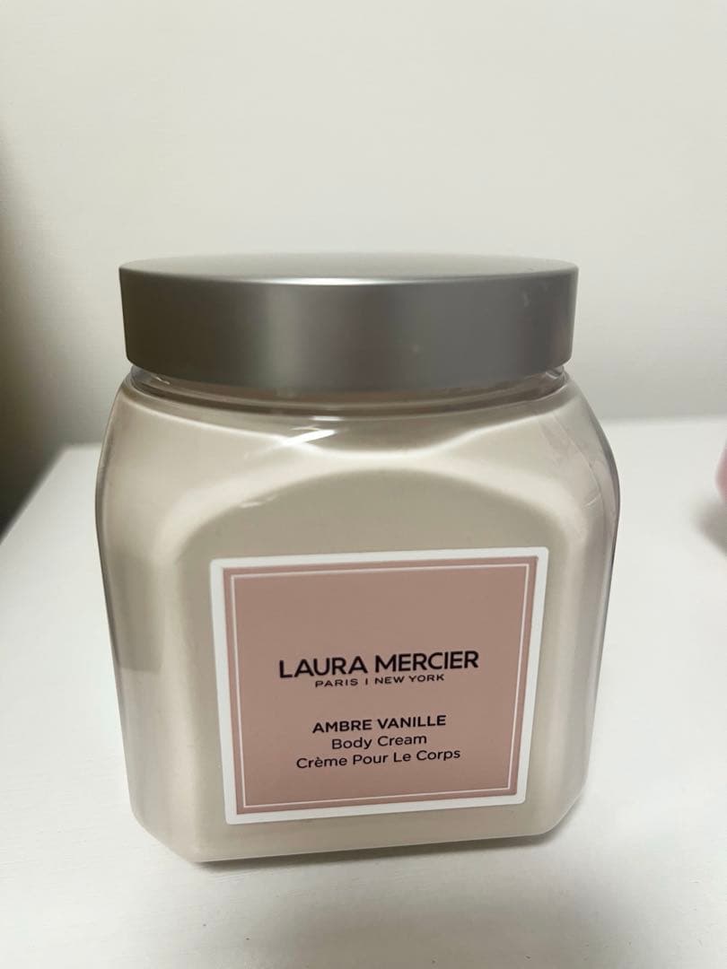 【生産終了】ローラメルシエ　アンバーバニラ　ボディクリーム　340g