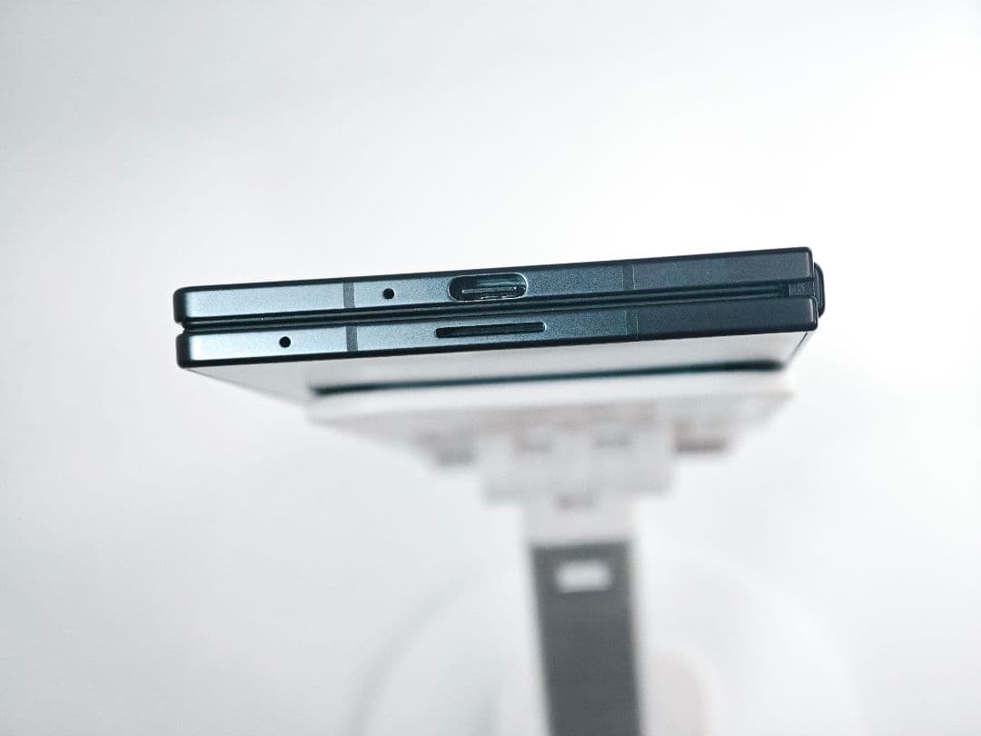 【Aランク】Galaxy Z Fold7 ジェットブラック 512GB 韓国版