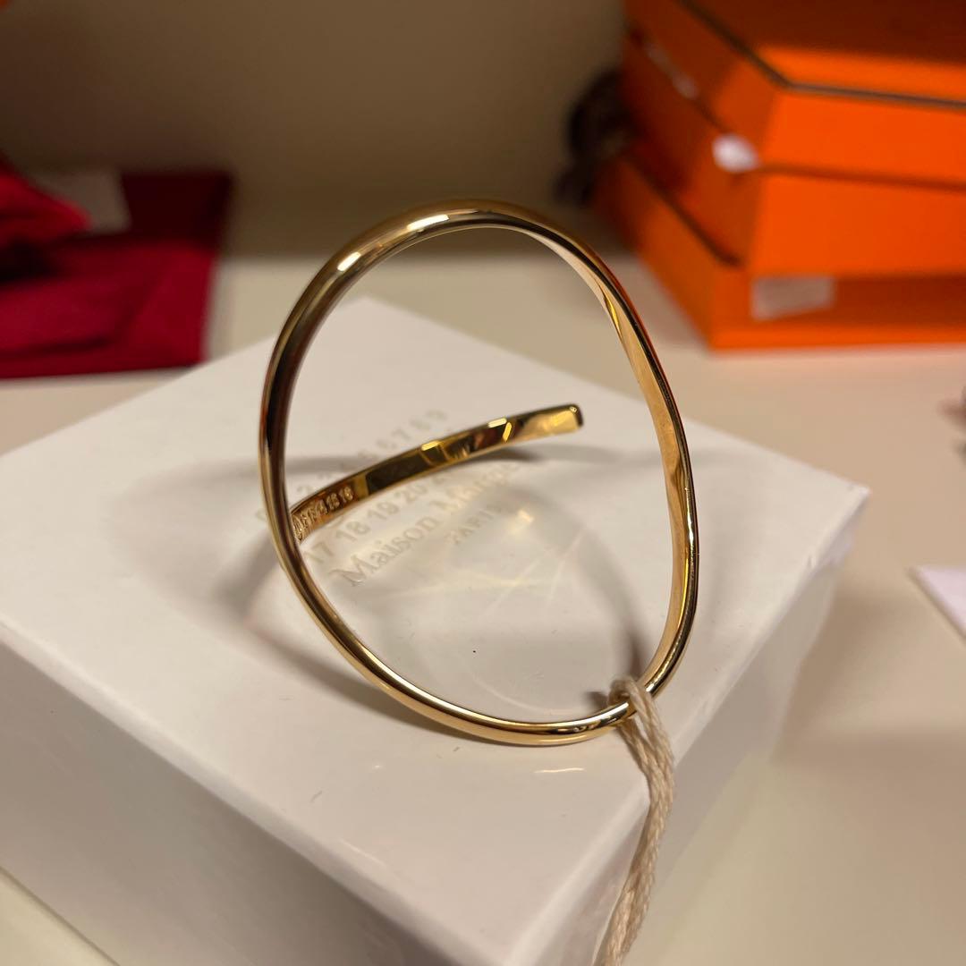 MAISON MARGIELA ゴールドトーン バングル