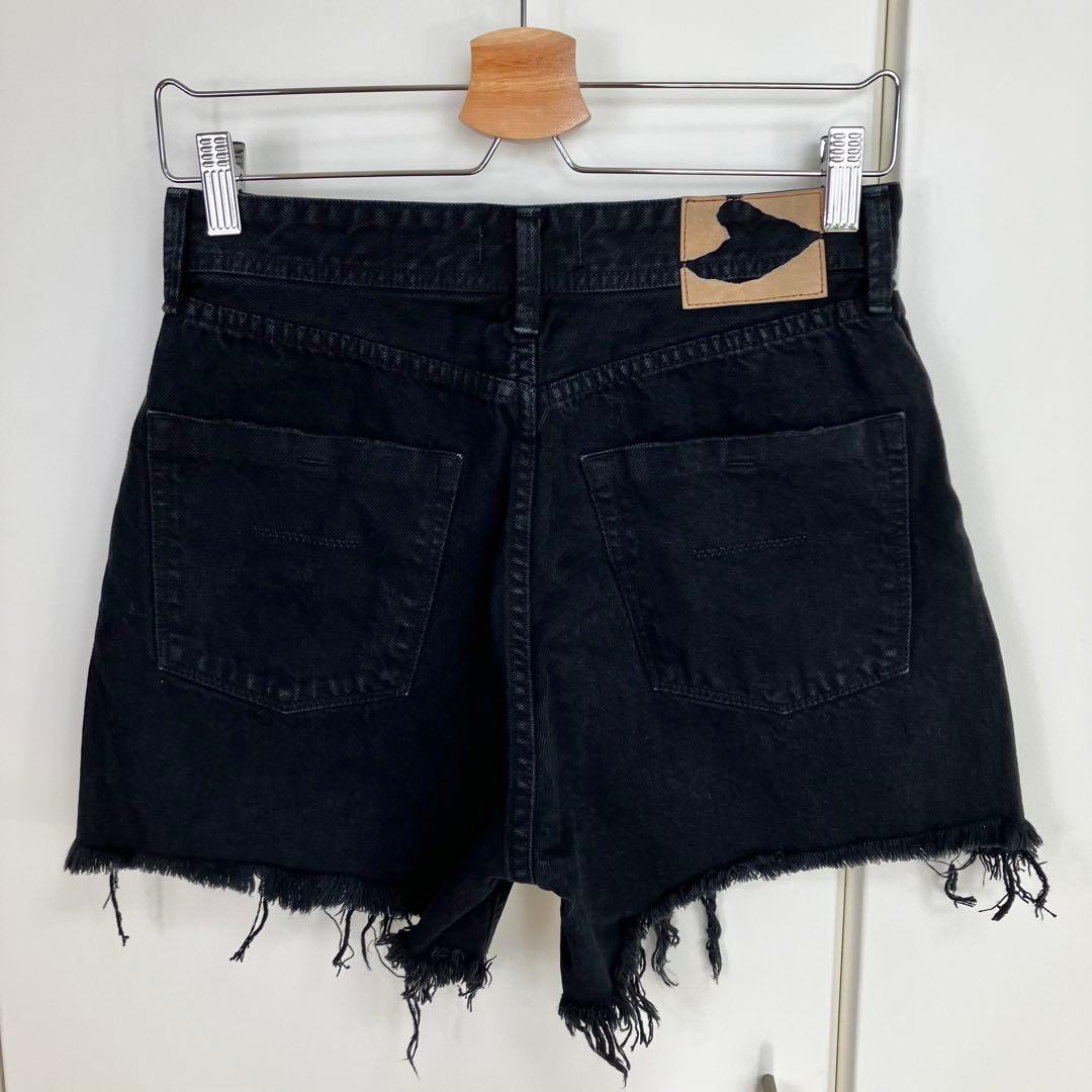 YANUK 野沢和香さんコラボ Sunny ショートパンツデニム L ブラック