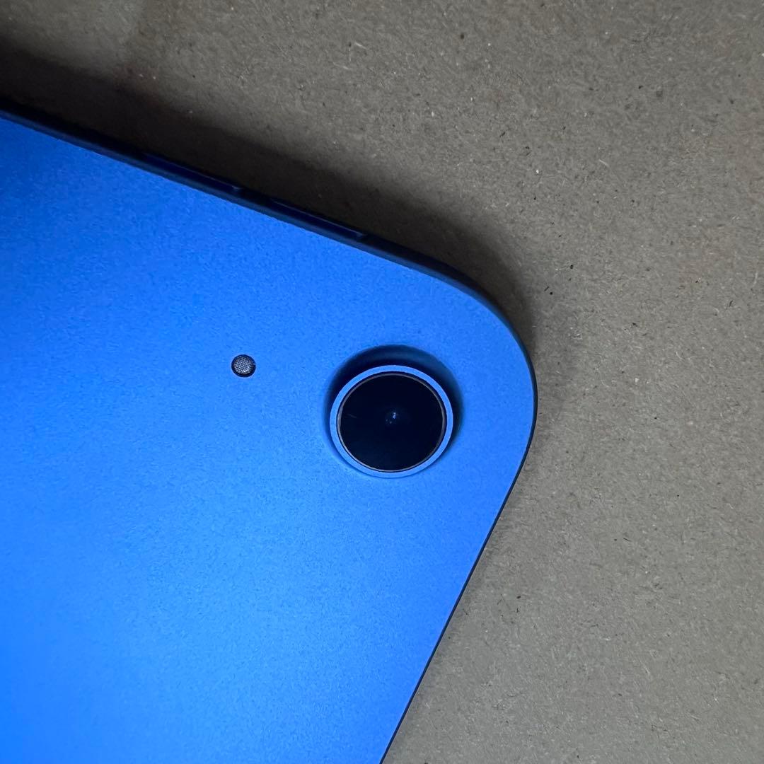 iPad 第10世代 Wi-Fiモデル　64GB　ブルー