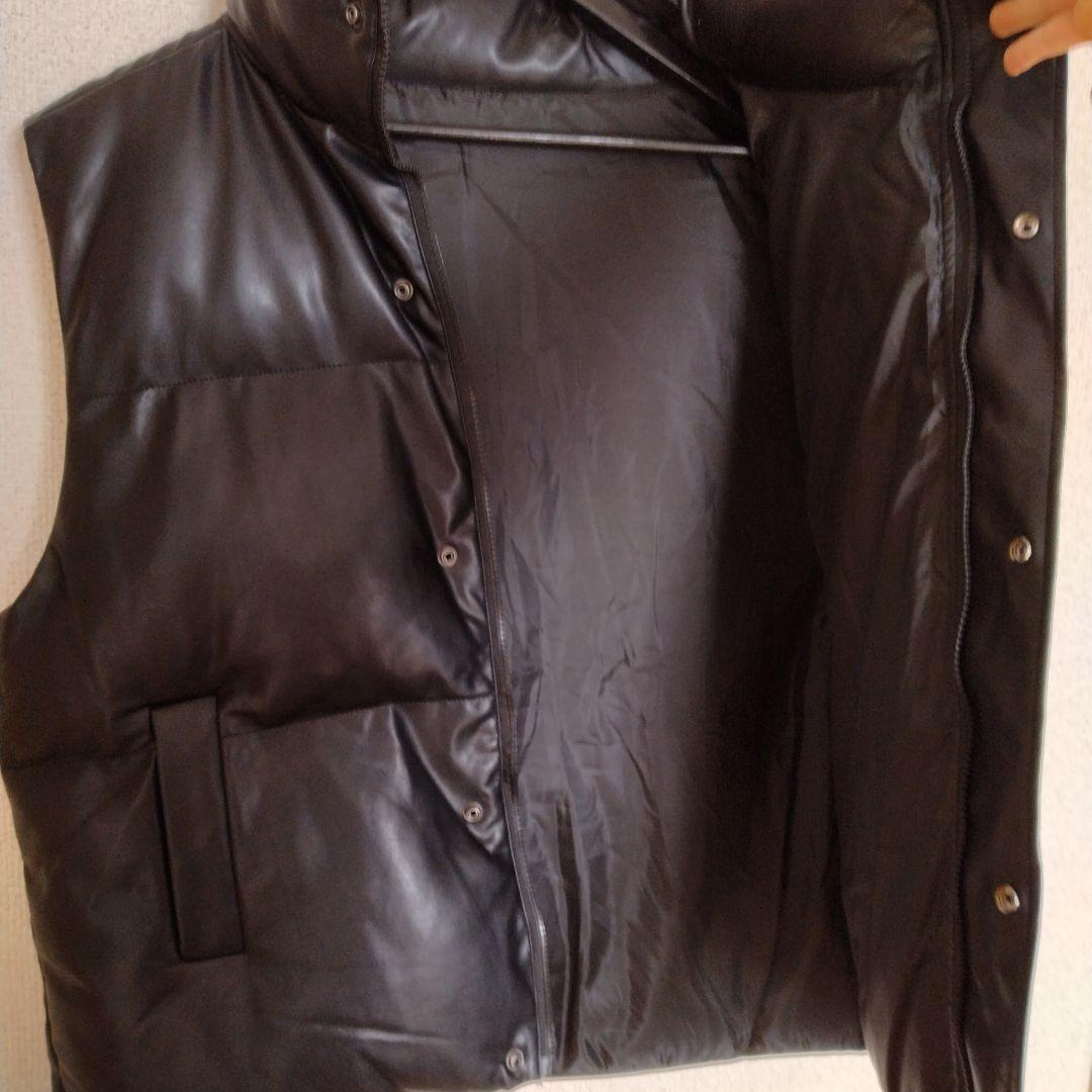 XLサイズ 黒 レザー重厚感ダウンベスト 新品未使用