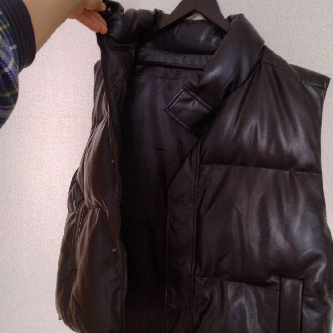 XLサイズ 黒 レザー重厚感ダウンベスト 新品未使用