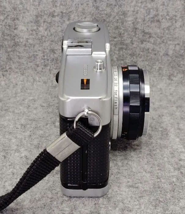 Olympus Trip 35 コンパクトカメラ