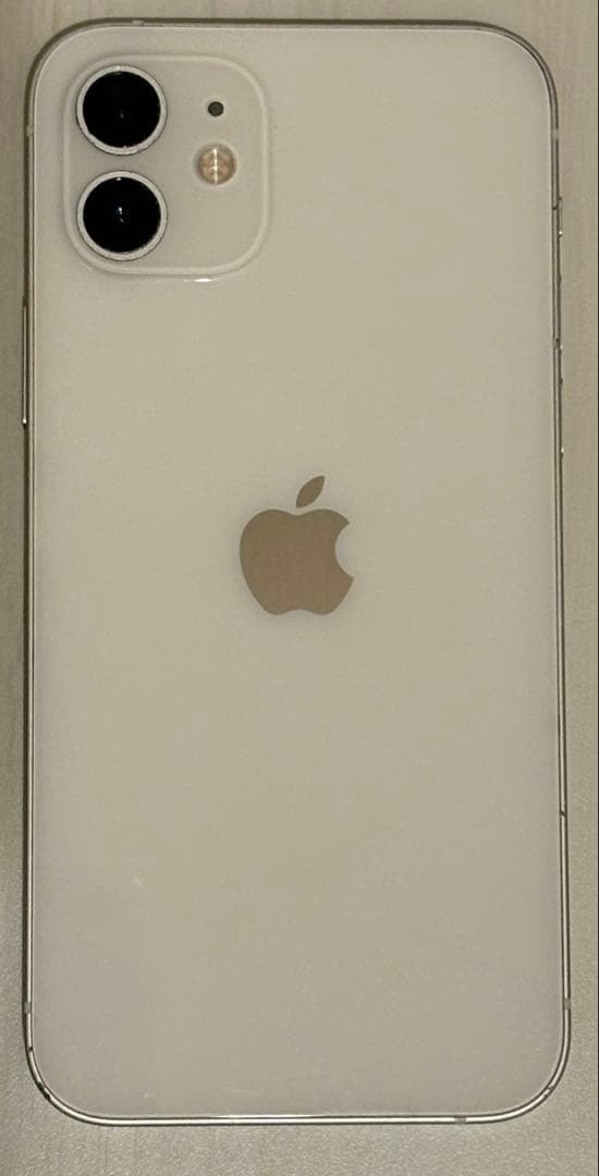 Apple iPhone 12 ホワイト 本体