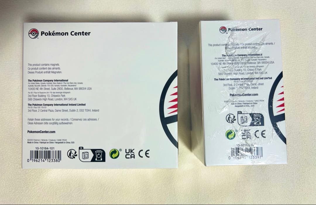 【海外ポケモンセンター限定】エーフィ　ブラッキー　プレミアムデッキケース　セット