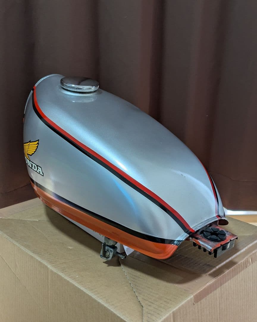 HONDA 純正 バイクタンク シルバー オレンジ XL230