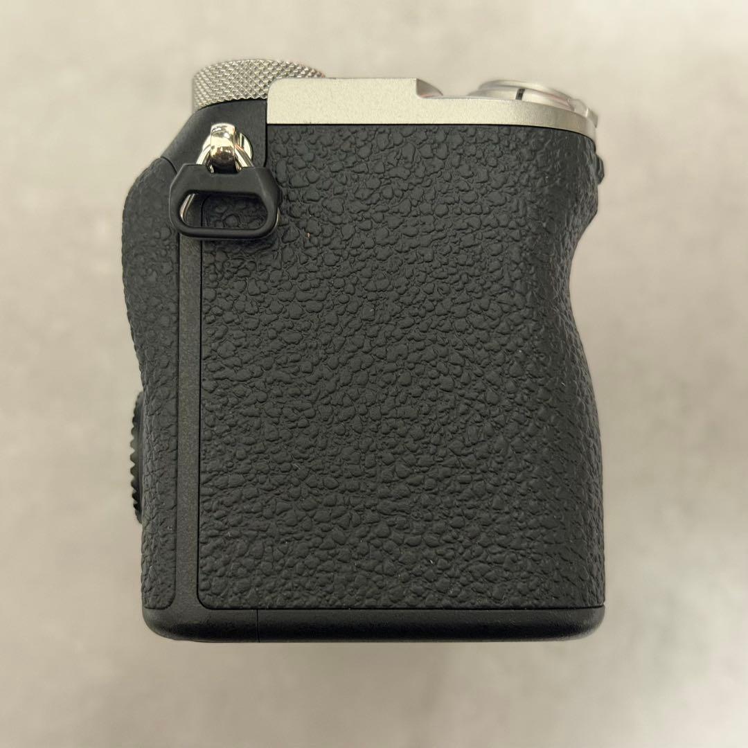 SONY α7CⅡ ミラーレスカメラ 本体のみ シルバー