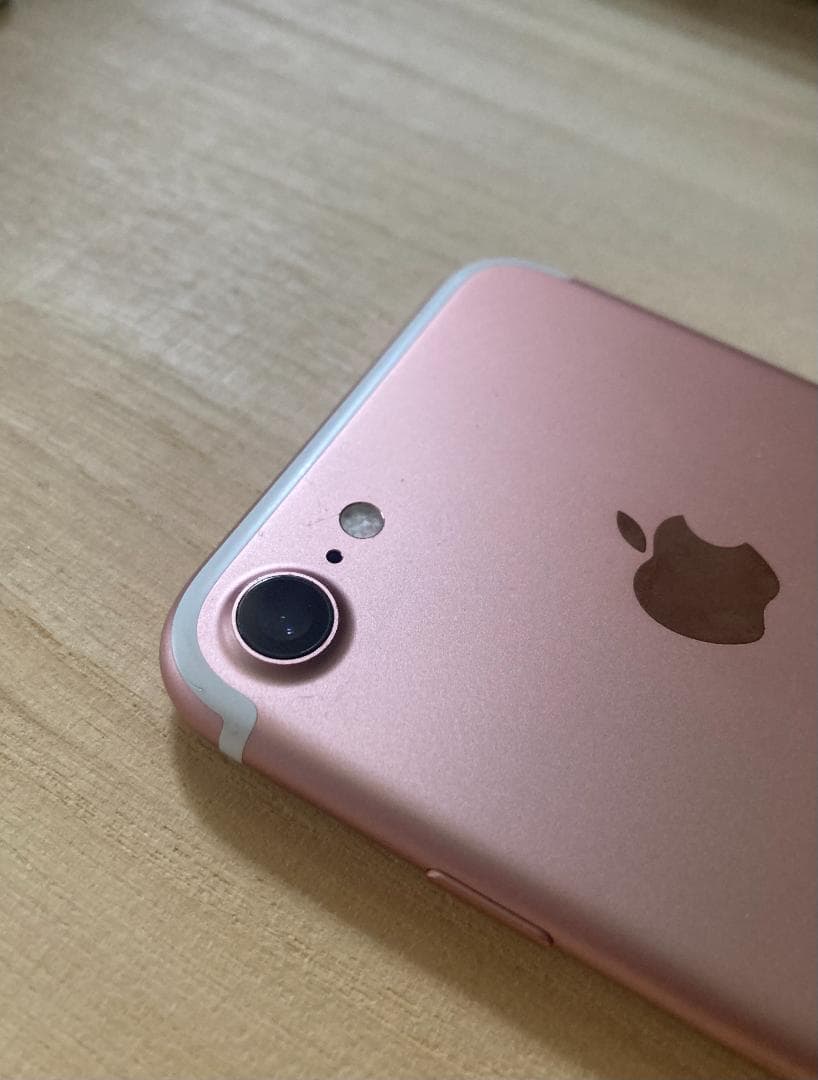 美品　iPhone 7 ROSE GOLD SIMフリー