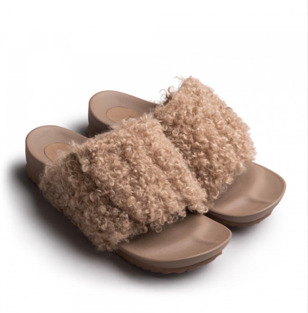 新品 Oggi別注 コラボモデル akaishi ボア アーチサポート サンダル