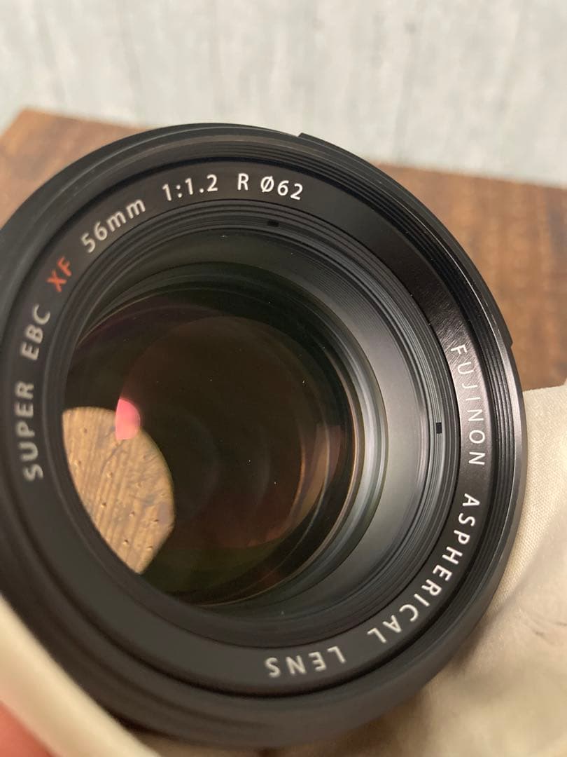 Fujinon XF 56mm f/1.2 レンズ