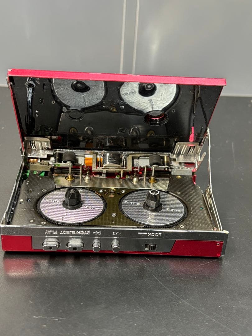 SONY カセットウォークマン WM-F102 ソニー 動作未確認 希少品