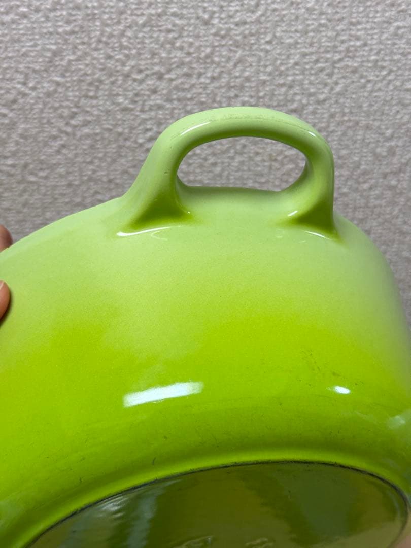 Le Creuset 両手鍋 18cm ル・クルーゼ　キウイ
