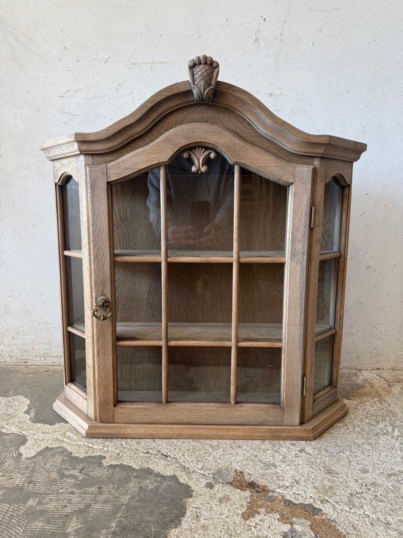 年末・年始SALE ビンテージ ウォールガラスキャビネット 剥離