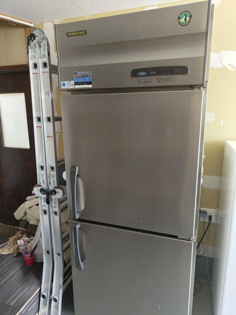 Commercial 冷凍庫 2段棚付き　業務用　ホシザキ