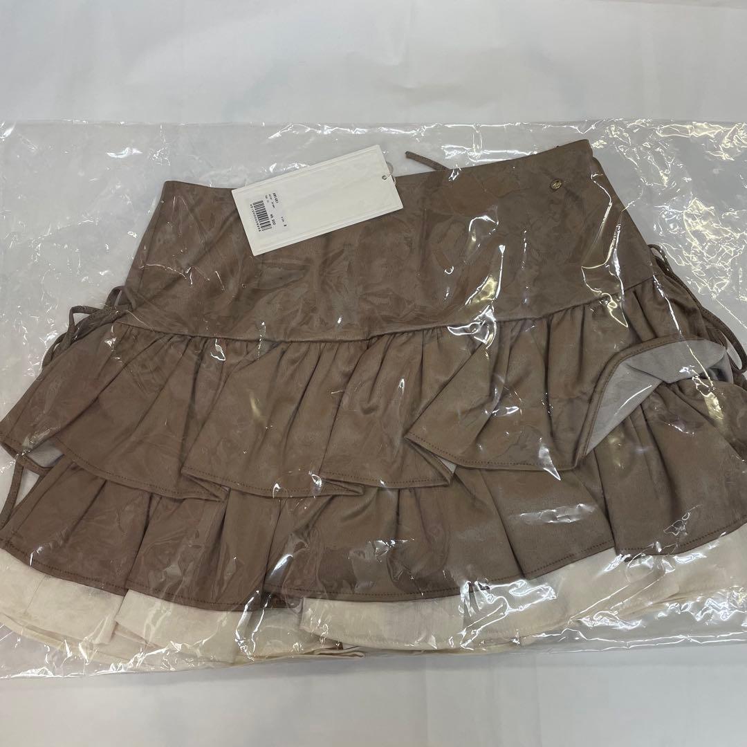 新品未開封　Mel gather skirt brown M