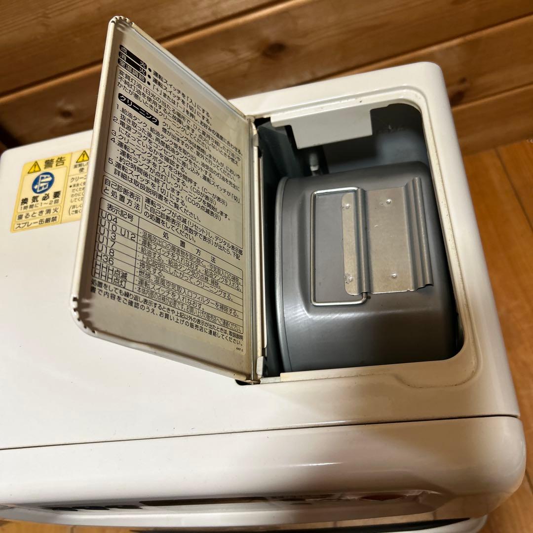 美品 Aladdin AKF-P32AN(W) 石油ファンヒーター　2011年製