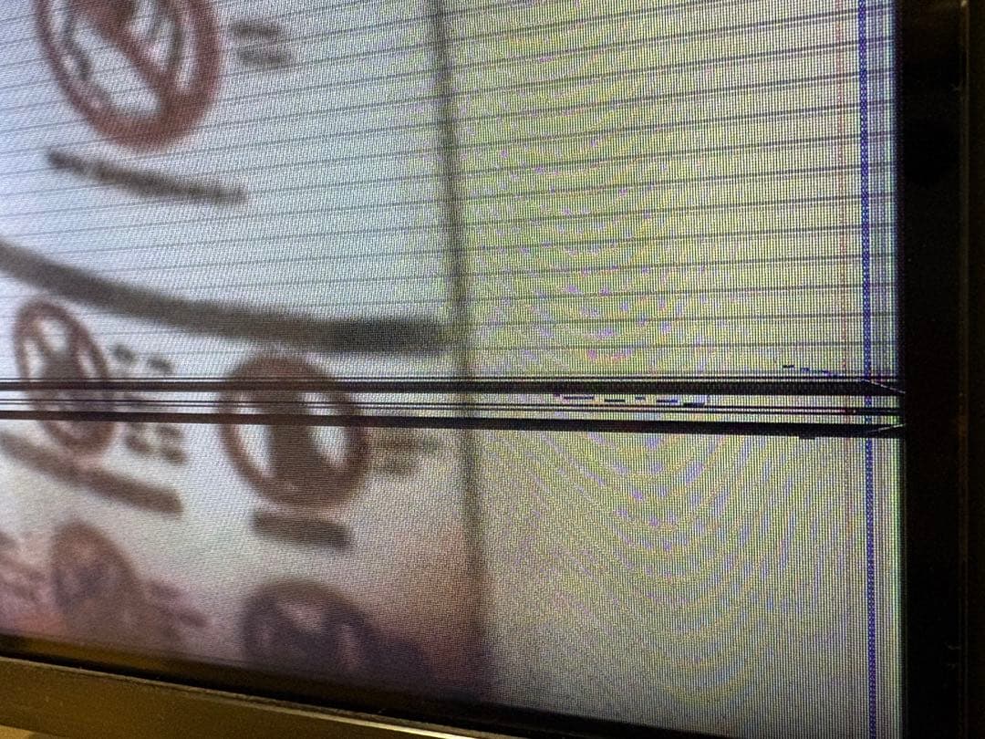 【ジャンク】REGZA 55Z570K（2022年モデル） 下部に横線あり