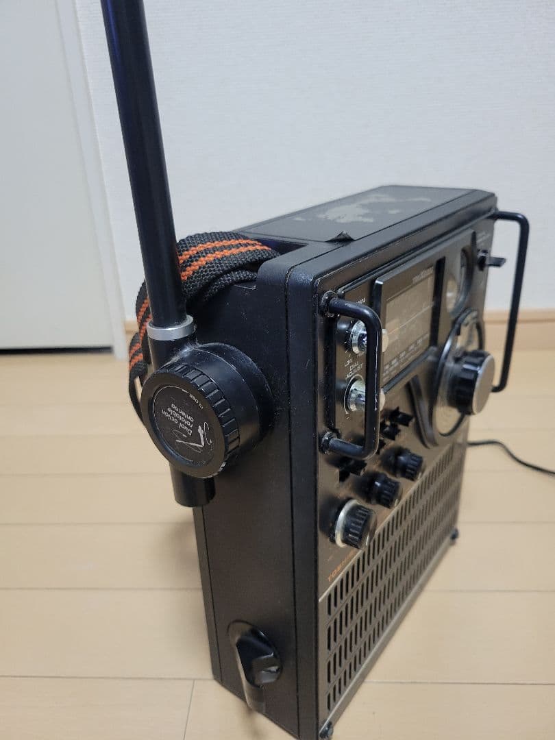 TOSHIBA TRX2000 受信機　 ※電池カバー無し