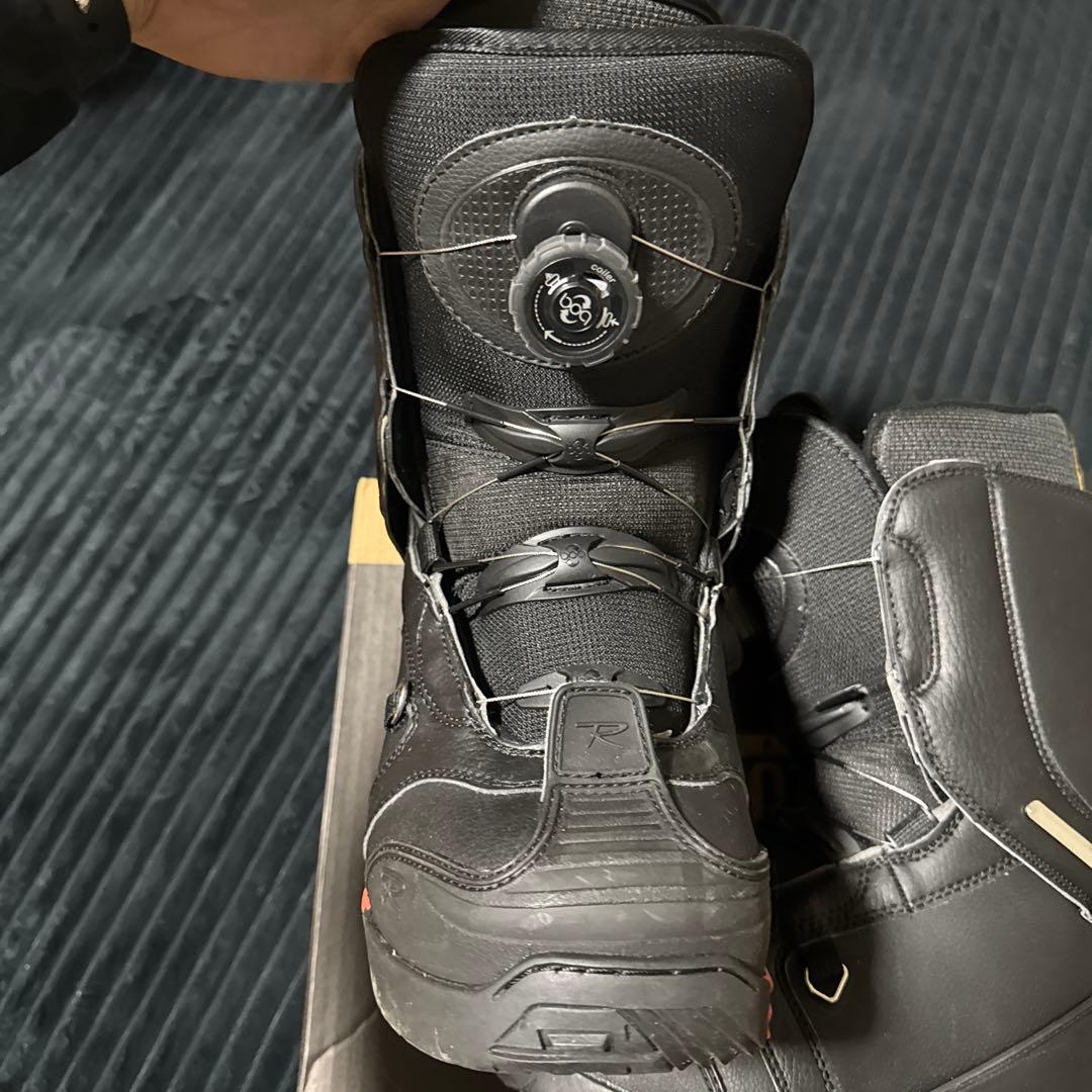 美品　スノーボードブーツ ブラック24.5