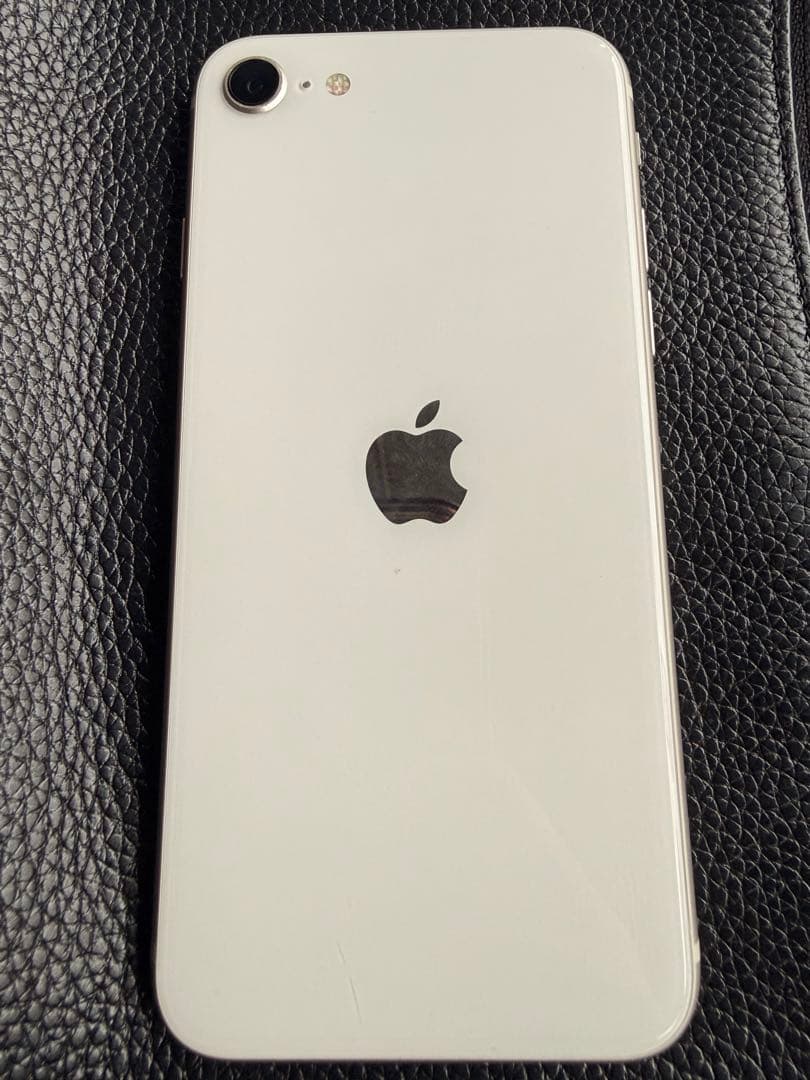 Apple iPhoneSE第3世代 MMYK3J/A256GB SIMフリー