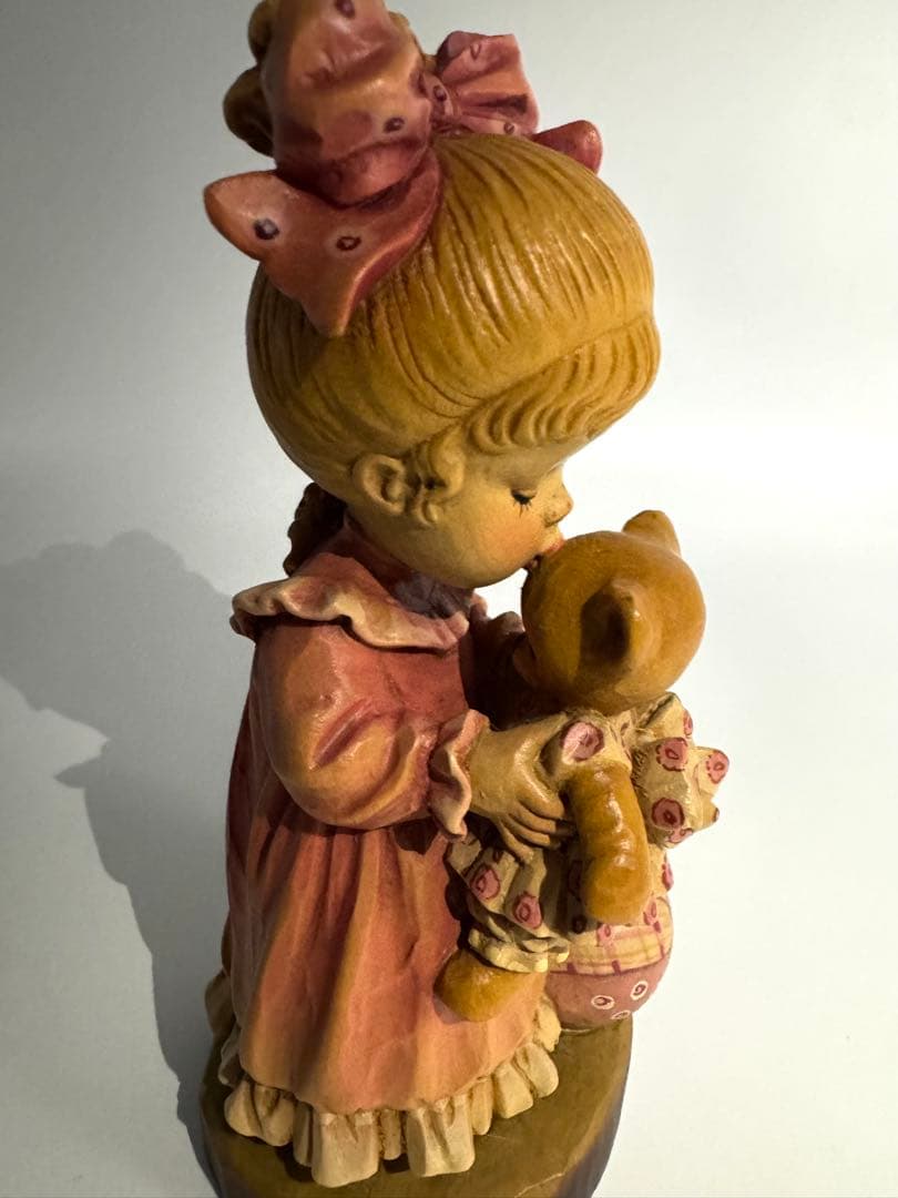 ANRI 木彫り人形 2000体限定 キス アンリ フィギュア フィギュリン