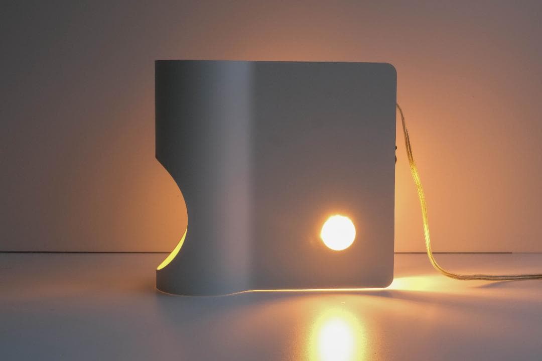 照明　テーブルライト　ポストモダン　ミッドセンチュリー　スペースエイジ