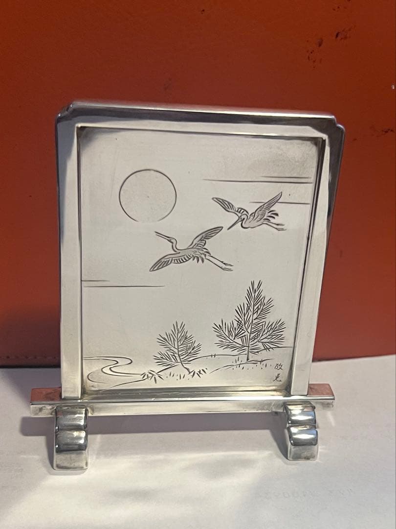 銀製小型の飾り一曲屏風