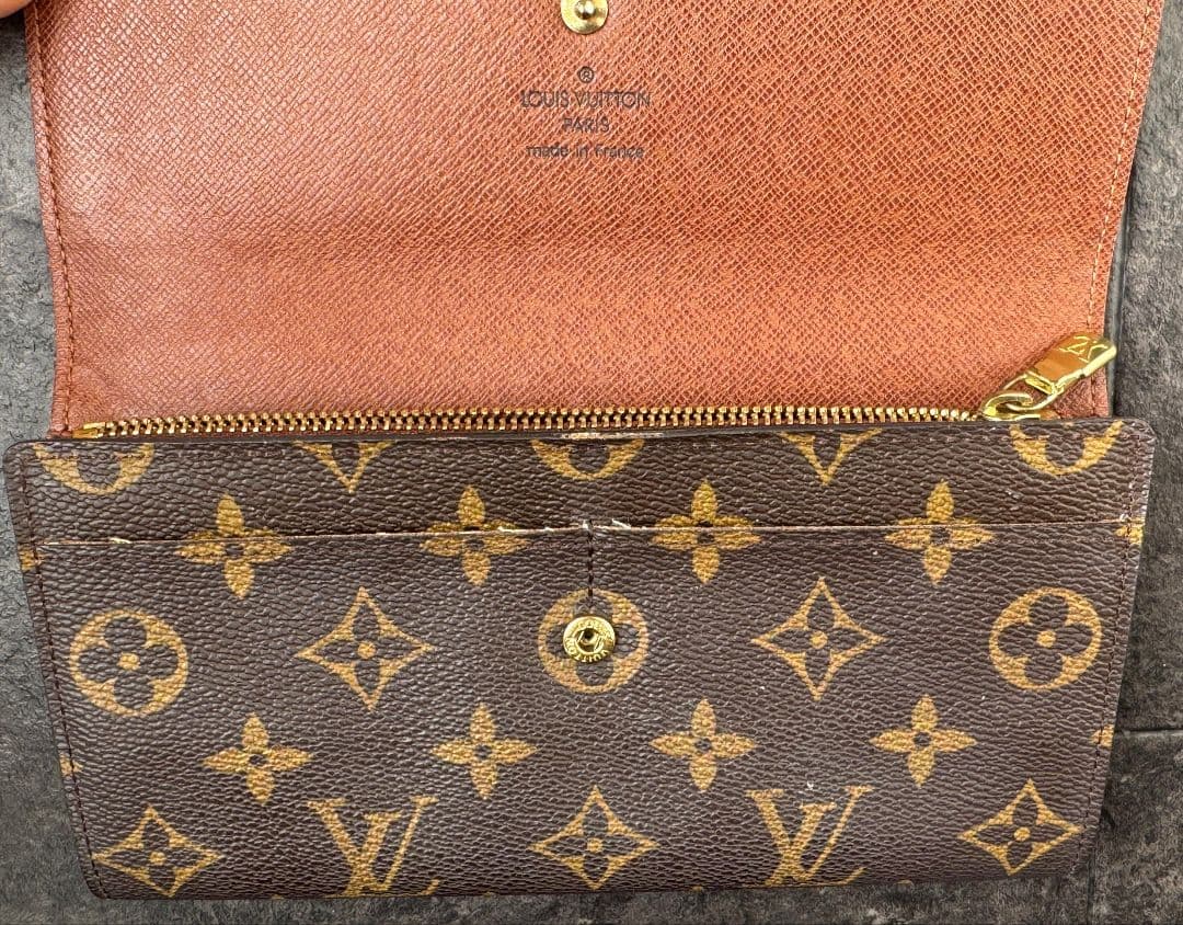 ルイヴィトン モノグラム柄 長財布