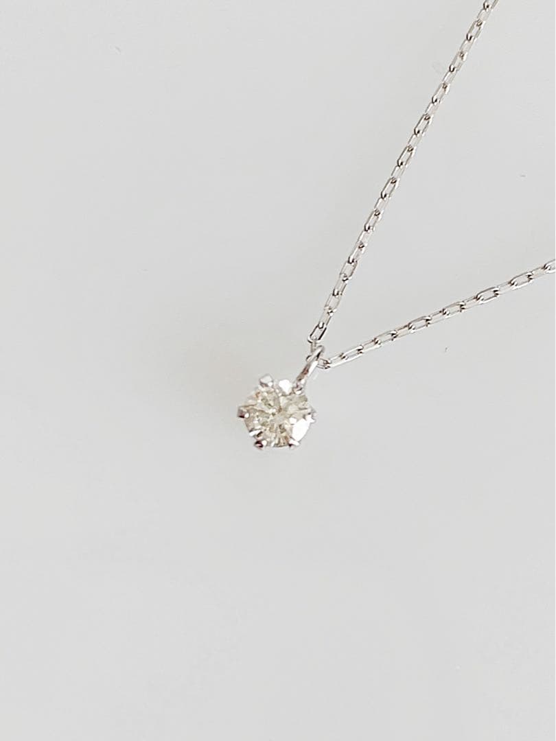 プラチナ！ シンプル 6本爪 天然ダイヤモンド ネックレス ！