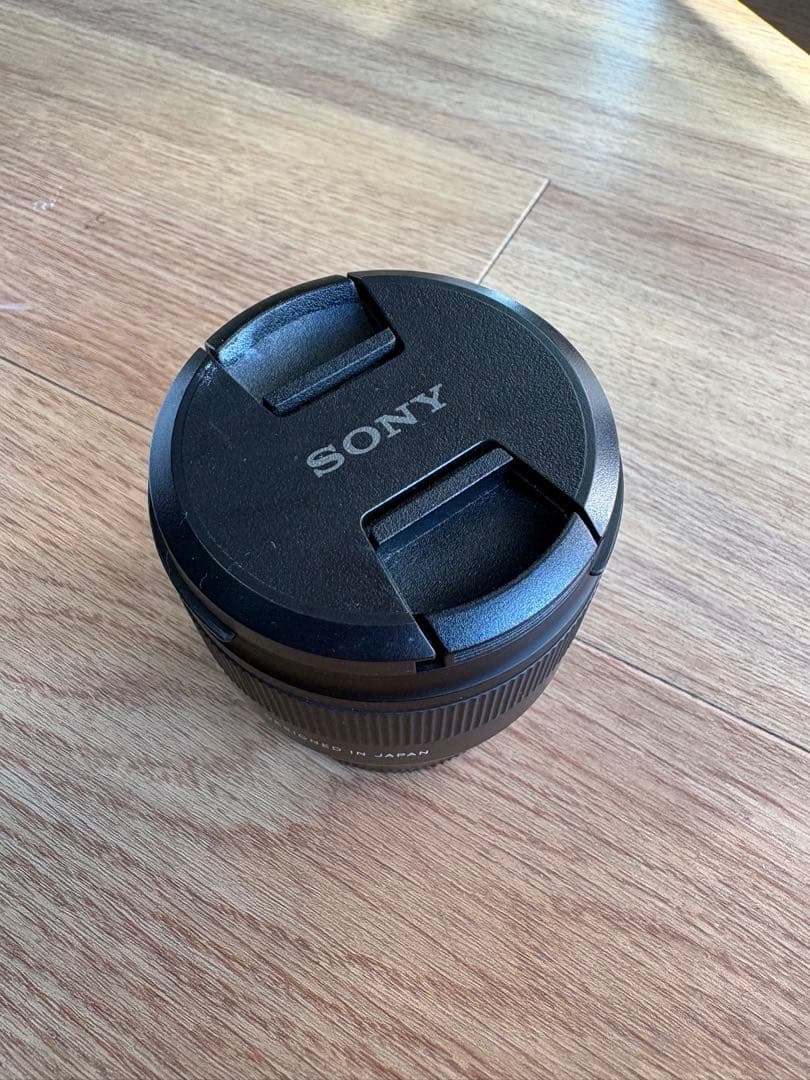 TAMRON 20mm F/2.8 Di III OSD M:1:2 Eマウント