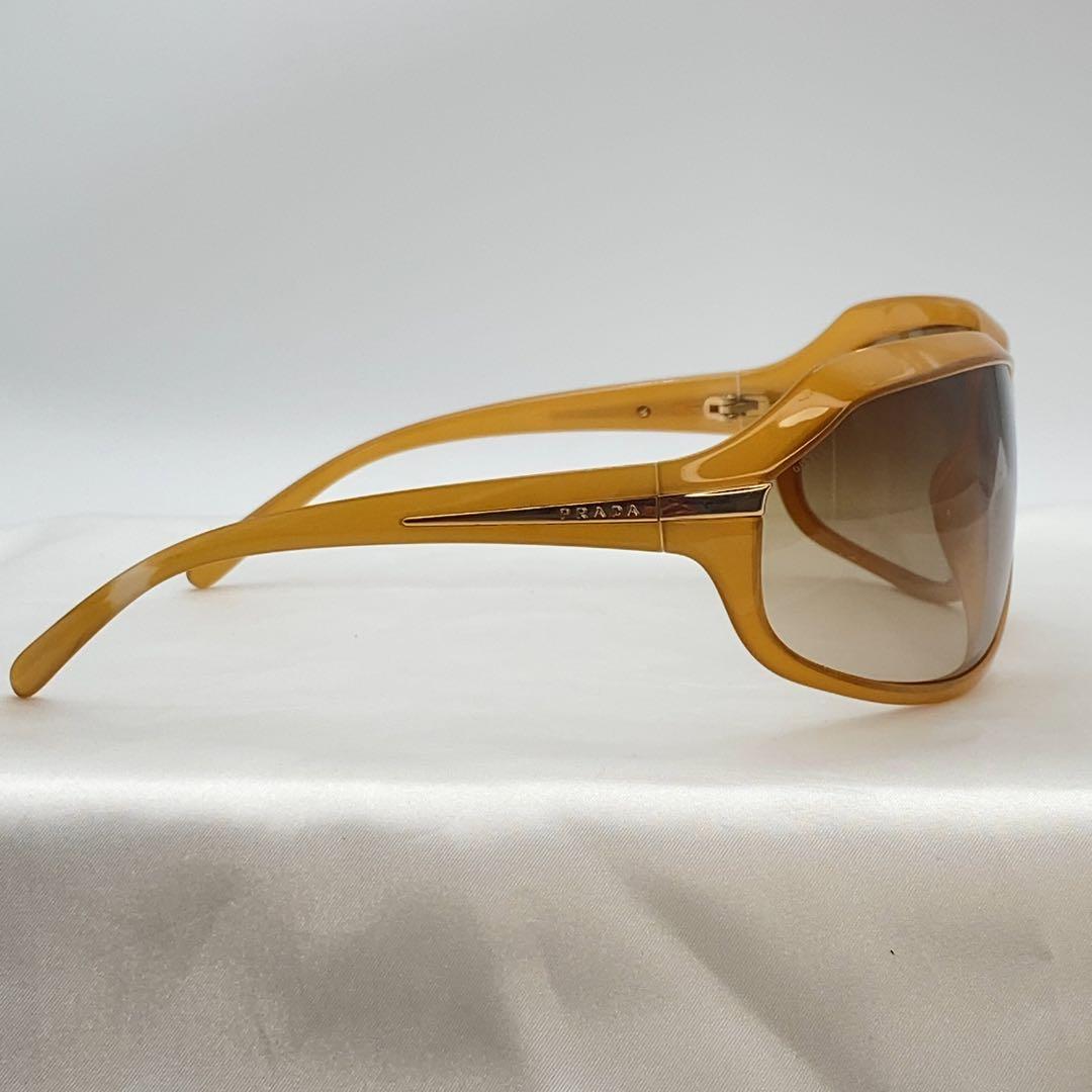 PRADA サングラス　SPR14G 777-6S1