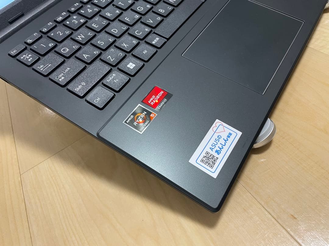 [美品]ASUS Vivobook Go 15 Ryzen5 8GB 512GB