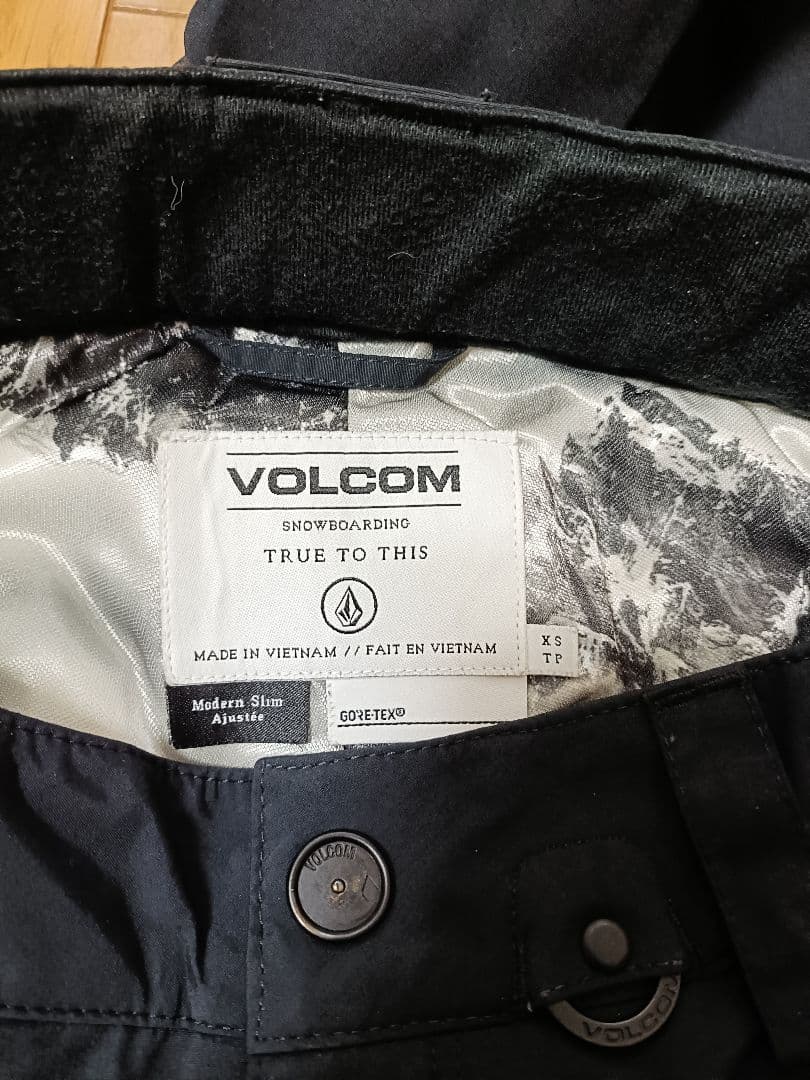【VOLCOM】スノーボード撥水パンツ GORE-TEX