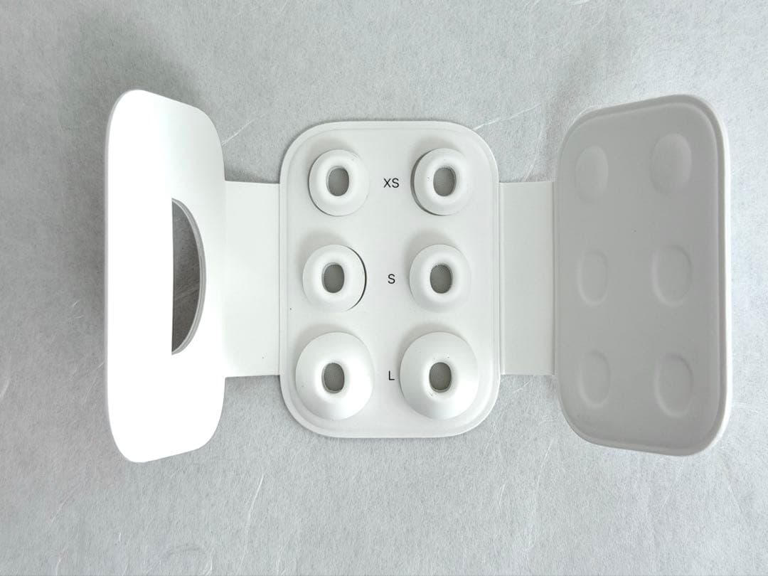 AirPods Pro 第2世代 本体 付属品完備 おまけ付き