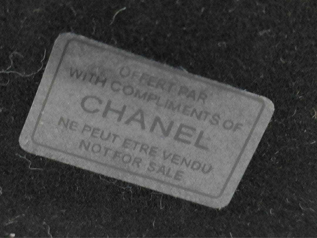 希少　CHANEL スノードーム　大
