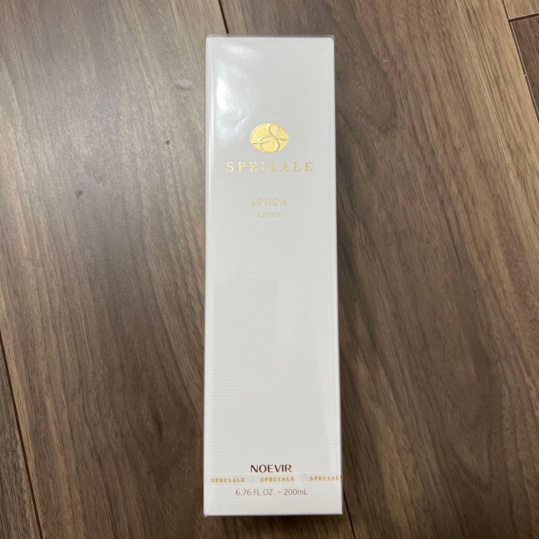 ノエビア　スペチアーレ化粧水 200ml