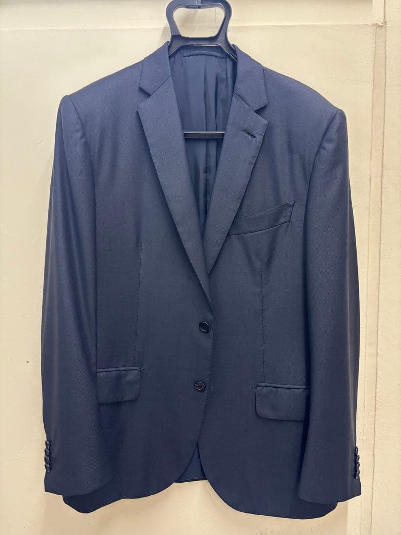 【最終値下げ】ブリオーニ　ネイビー　スーツ　極美品　10回のみ短時間着用