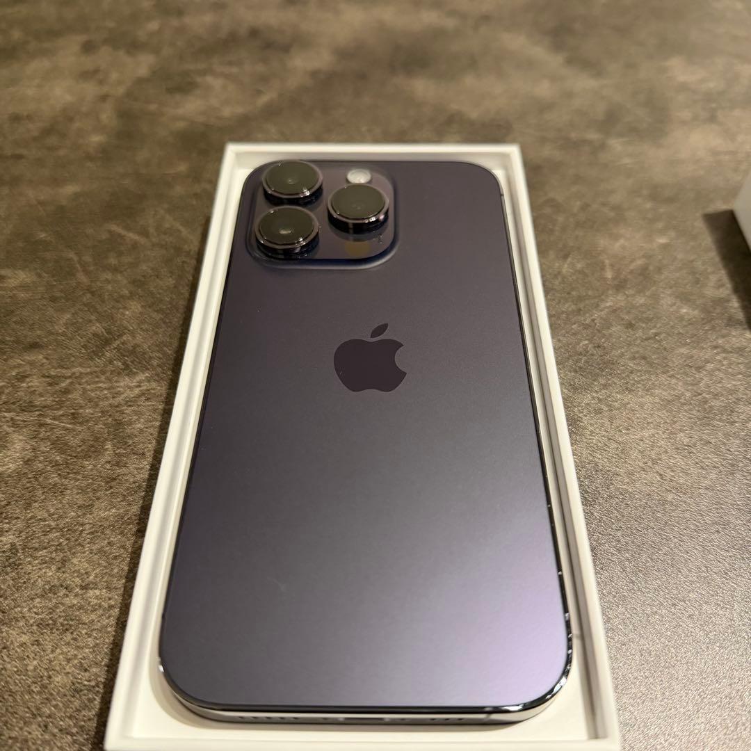 【超美品】Apple iPhone 14 Pro ディープパープル 本体