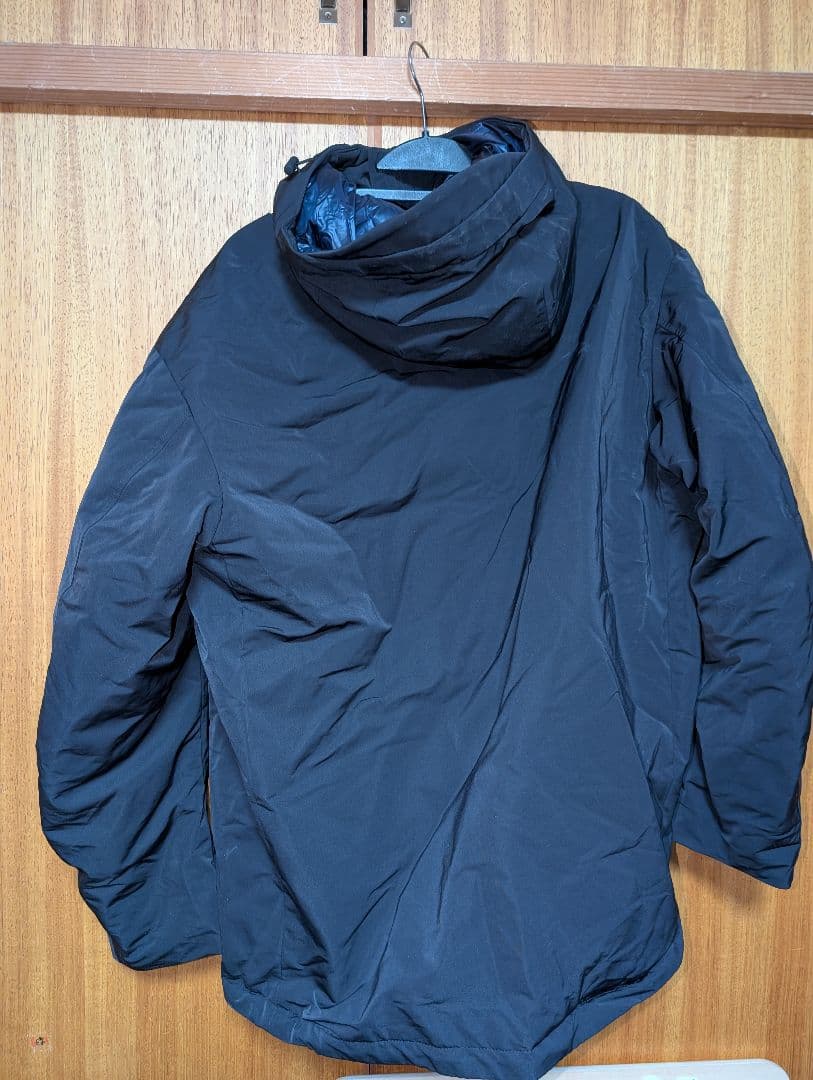 ユニクロ+J／ハイブリッドダウンオーバーサイズパーカ　M/ブラック　新品未使用