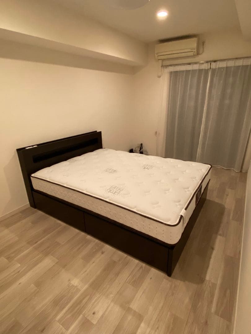 serta サータ ベッドフレーム クイーン